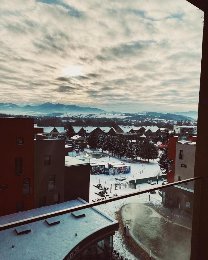Luxapartmanbesenova Hotel Akvamarin Bagian luar foto